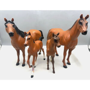 Blue Ribbon Ranch and Blue Box Plastic Brown Horse Figurine (One Broken) READ..